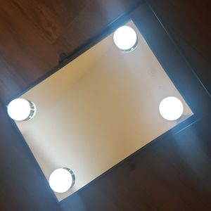 Vanity mirror with lights